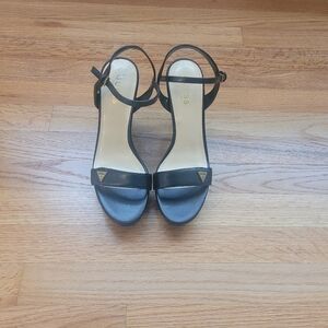GUESS Sandals (NWOT)